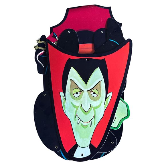 Vintage 42" Dracula Halloween Jointed Cutout Decoration Vampire Diecut - Picture 3 of 6